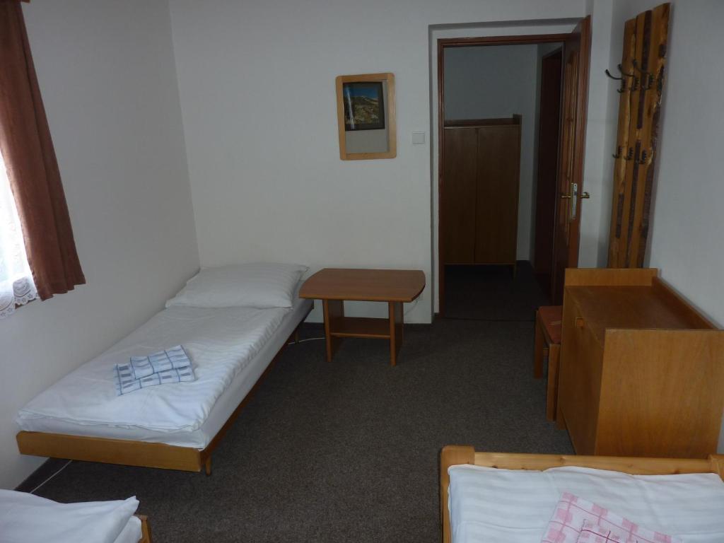Hotel Flora Dolni Misecky Витковице Экстерьер фото
